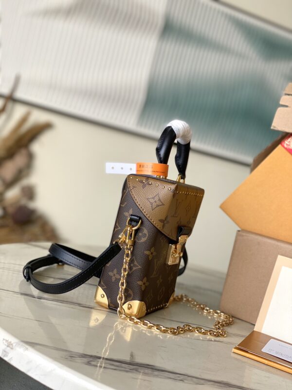 Louis Vuitton Monogram Camera Box - Image 5