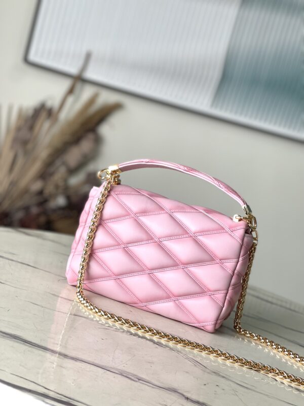 Louis Vuitton Medium-sized G0-14 Handbag - Pink - Image 5