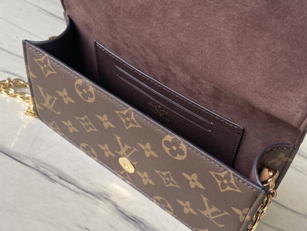 Louis Vuitton LiLy Woc Handbag - Image 2