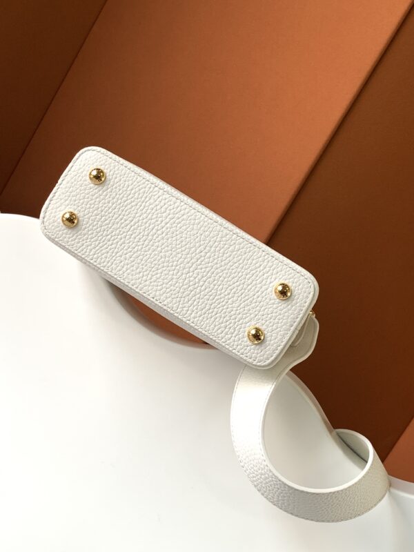 Louis Vuitton Ca Bucines BB Medium handbag - White - Image 4