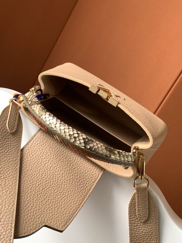 Louis Vuitton Ca Bucines BB Small handbag - Beige - Image 2