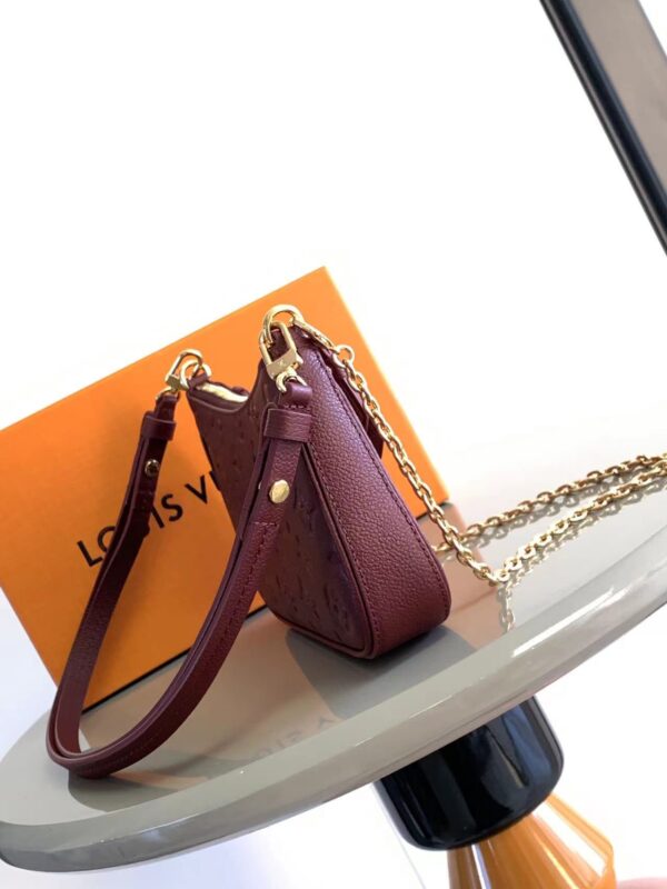 Louis Vuitton Easy Pouch On Strap handbag - Image 5