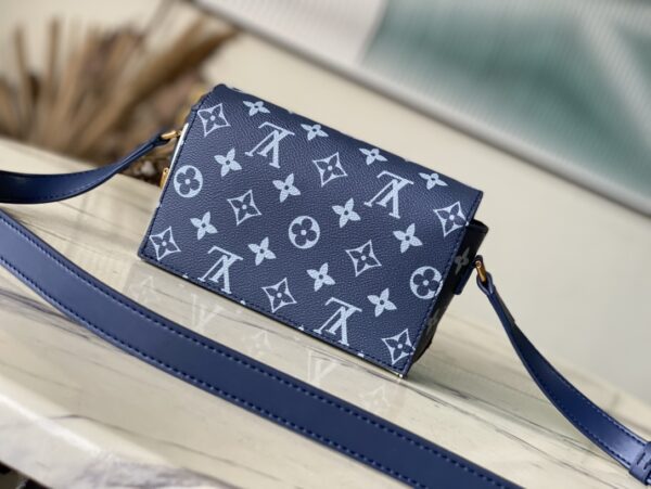Louis Vuitton Steamer Series Messenger Bag - Image 4